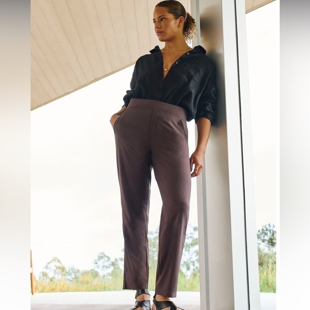 ATHLETA Brooklyn ankle brown pant size 14